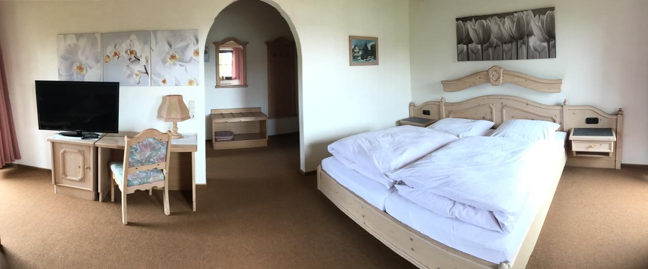Hotel Bergblick Варменщайнах Екстериор снимка